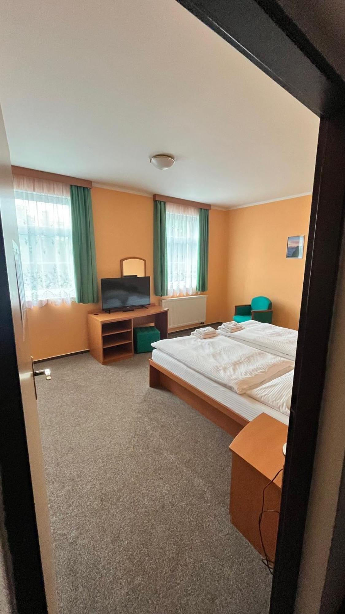 Grandhotel Nový Bor Eksteriør bilde