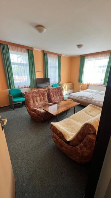 Grandhotel Nový Bor Eksteriør bilde