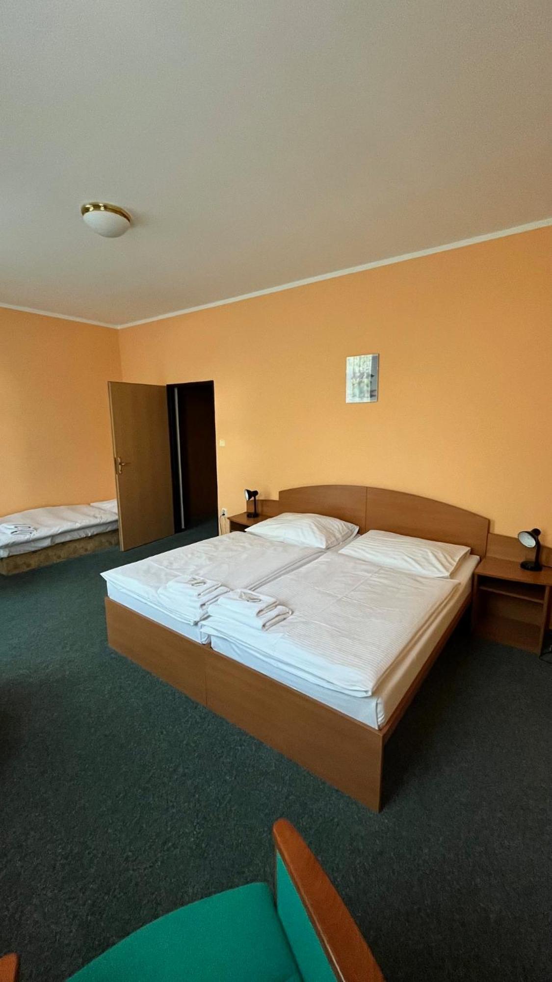 Grandhotel Nový Bor Eksteriør bilde